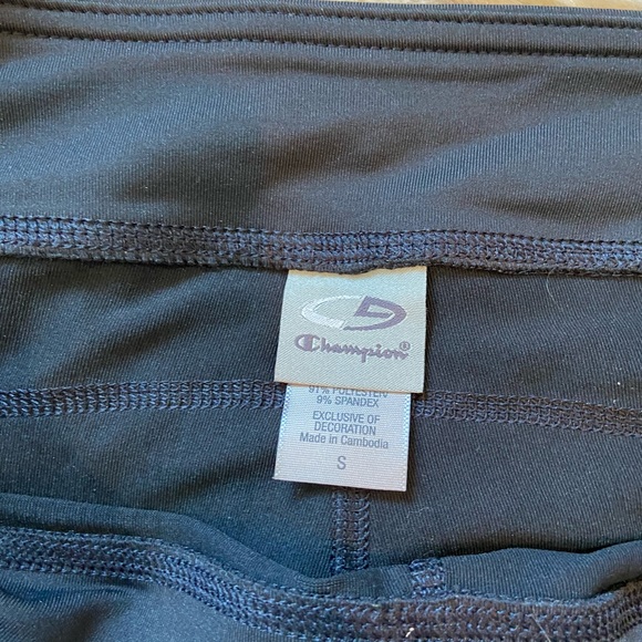 New with Tags! Champion black cropped leggings - Picture 2 of 8